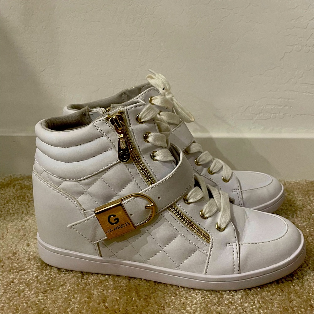 Sneaker